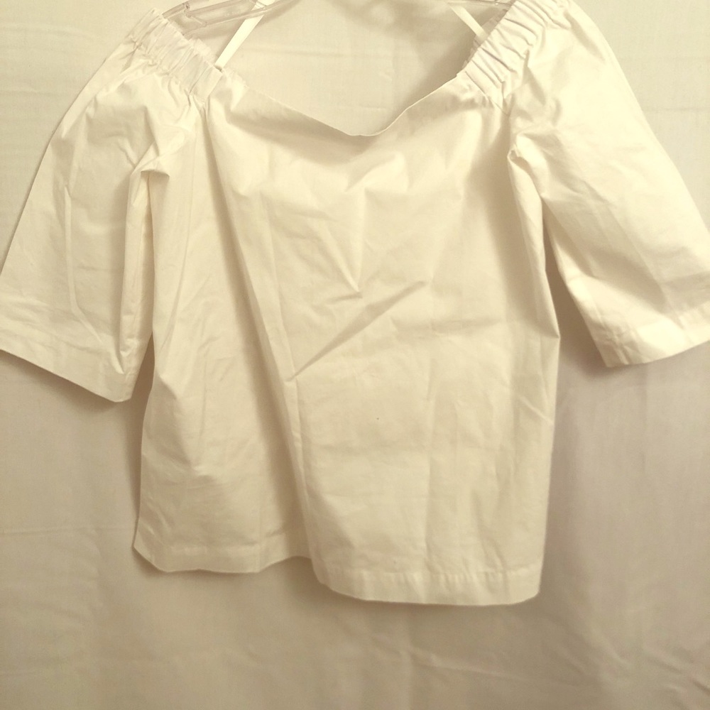 Ann Taylor Off shoulder top